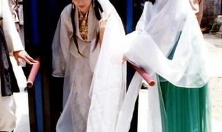 新白娘子传奇搞笑版 新白娘子传奇搞笑版